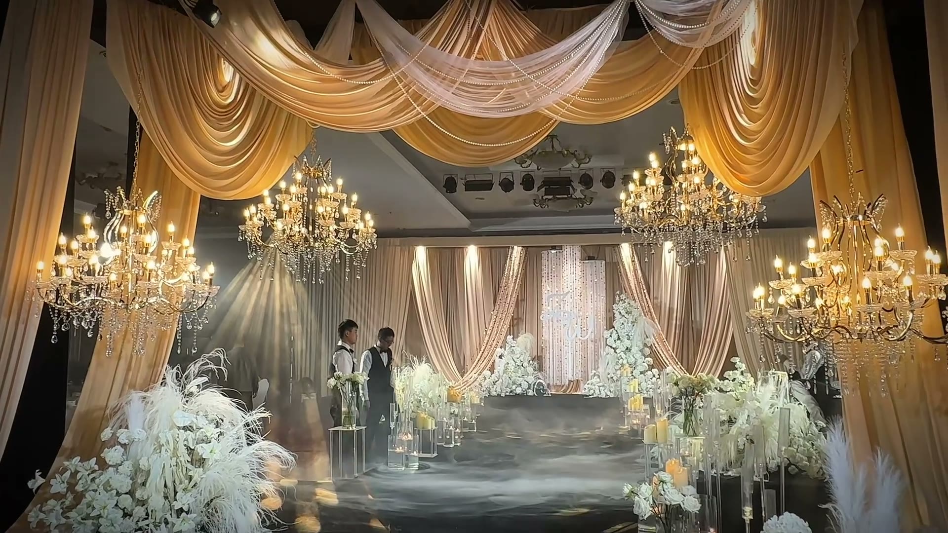 香槟色韩式布幔亮片婚礼