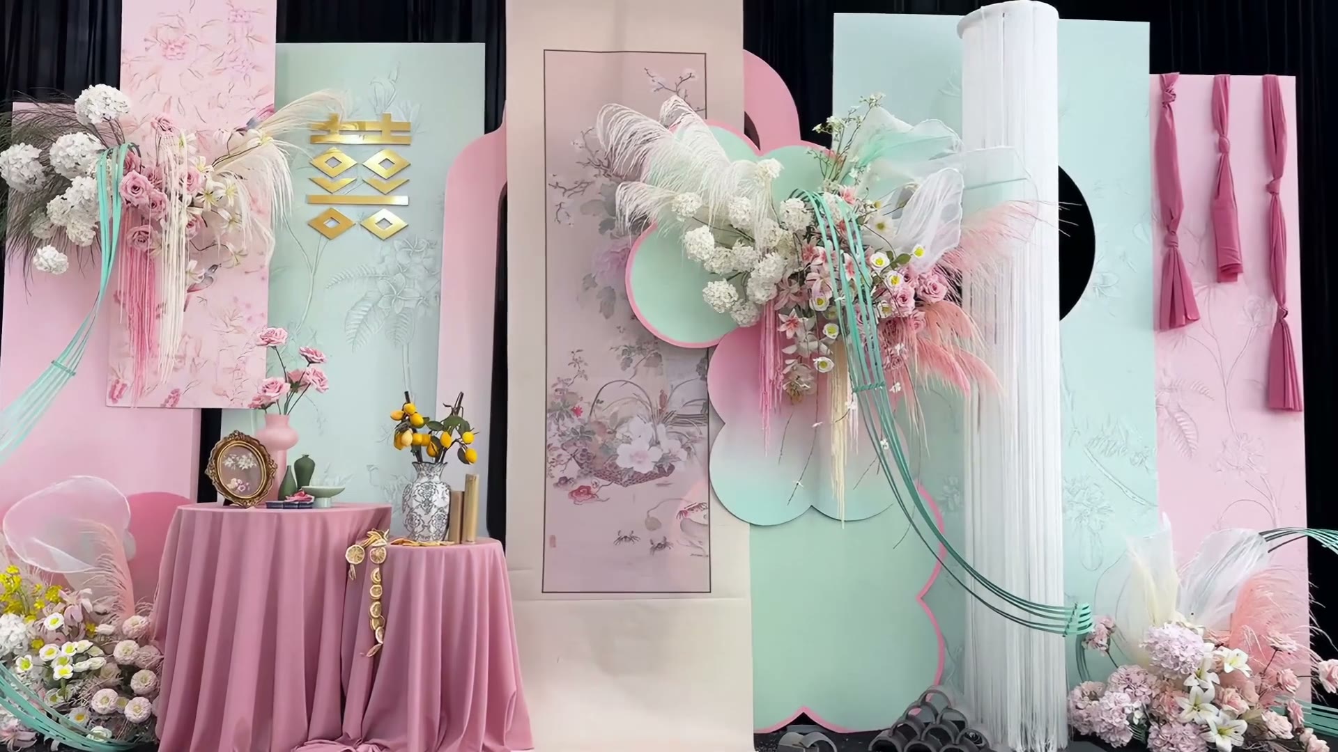 粉绿色温婉新中式订婚宴