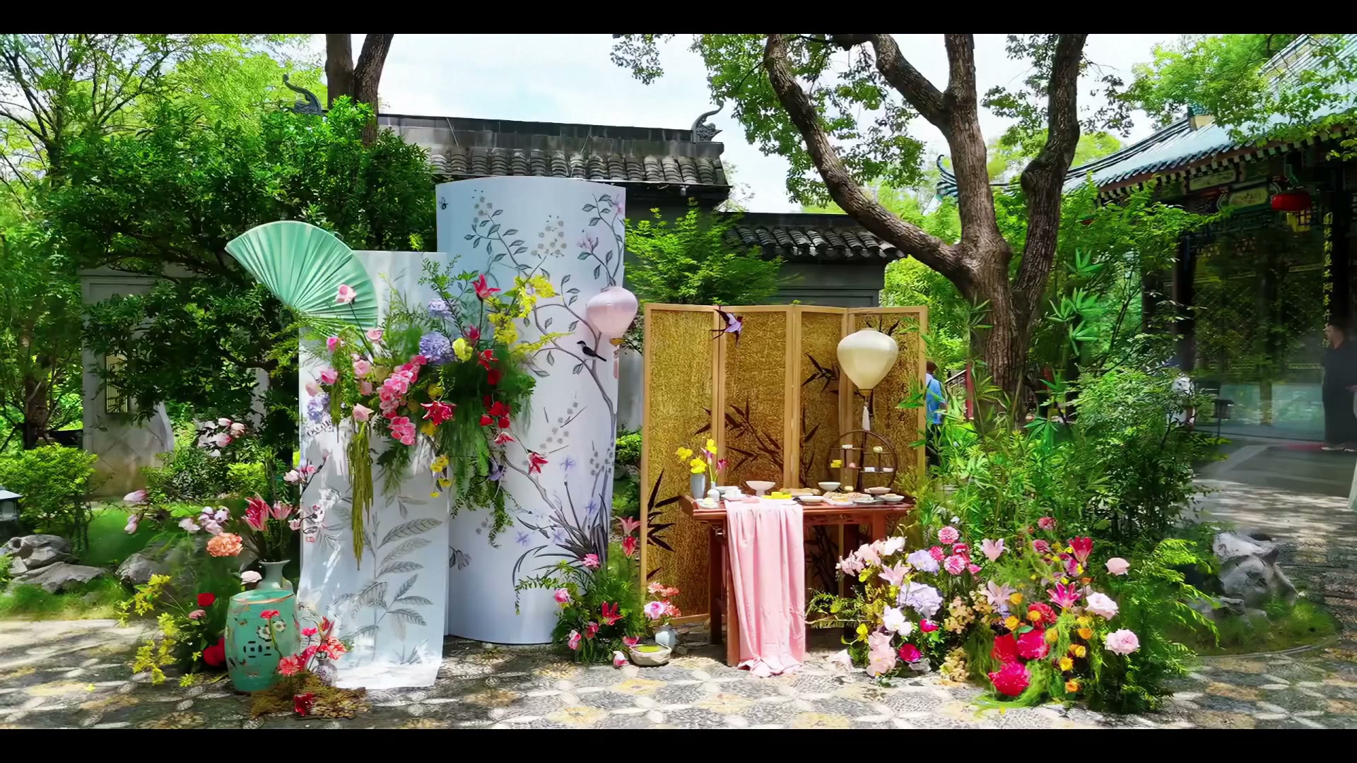 白绿色江南风新中式庭院婚礼