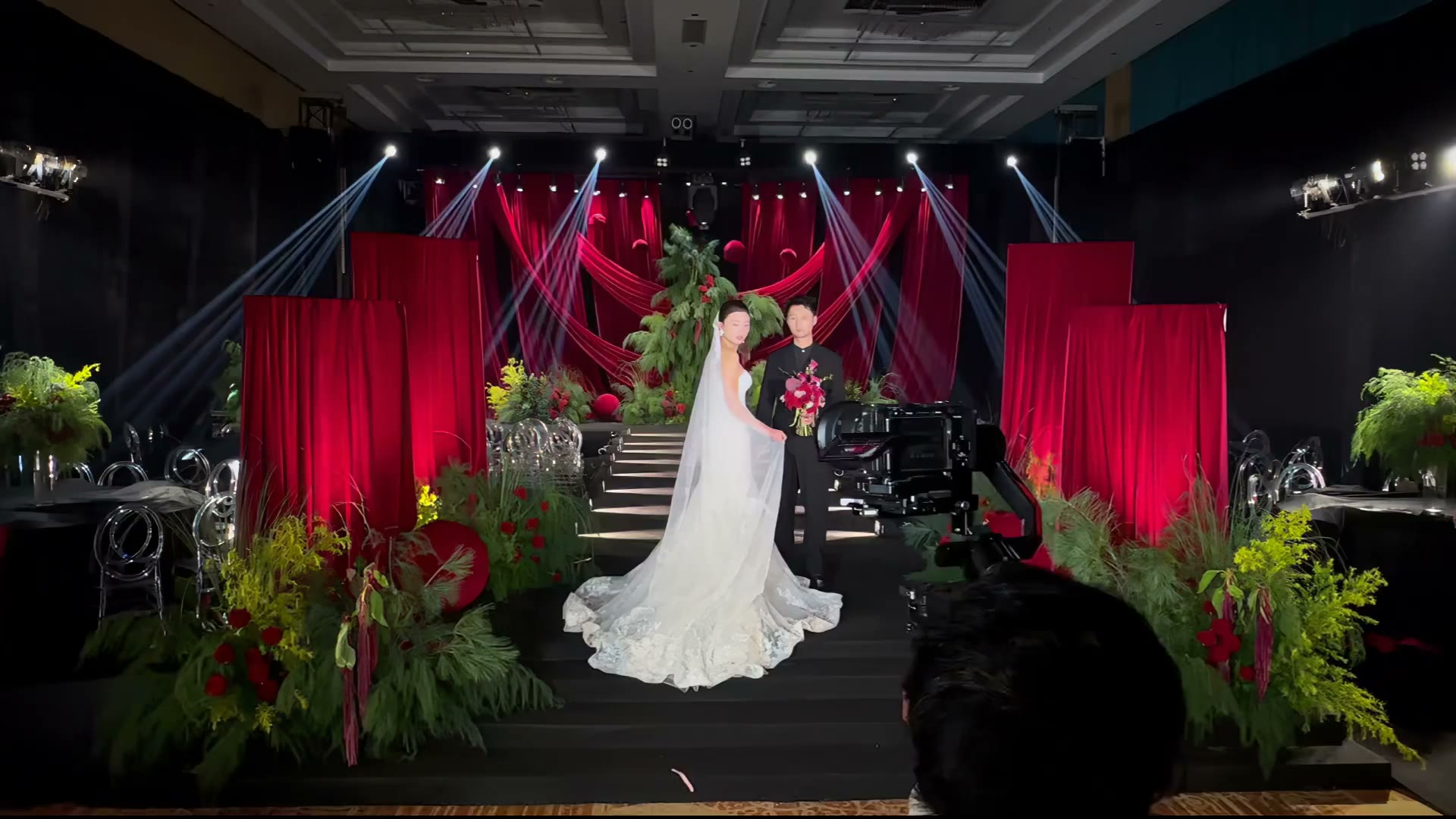 红绿野生绿植圣诞风婚礼