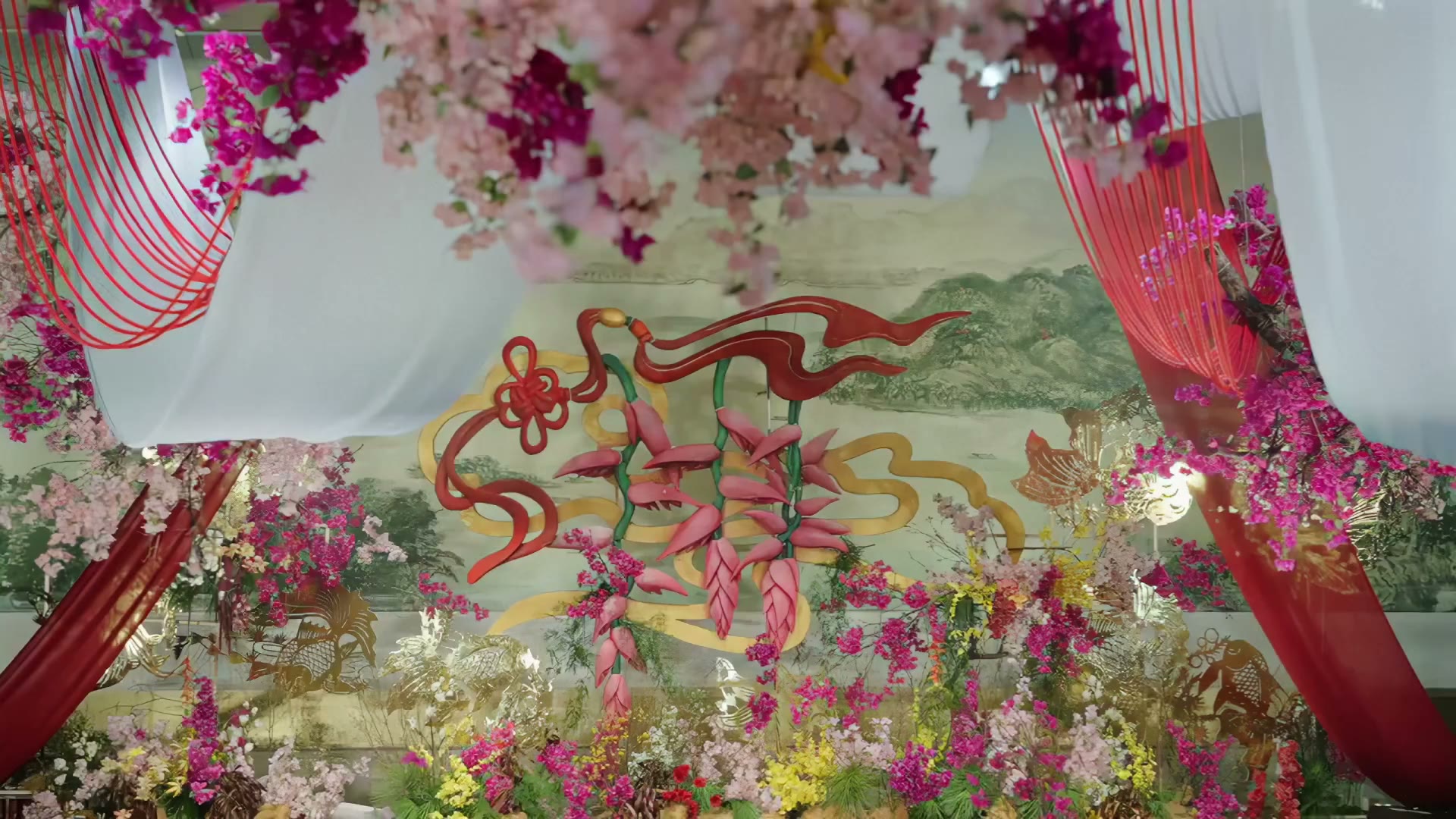 高级感新款红绿撞色新中式婚礼