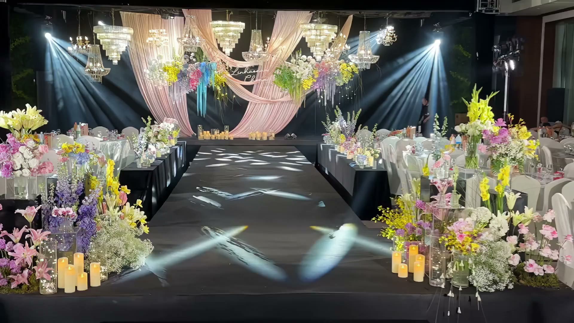 香槟粉韩式多巴胺布幔婚礼