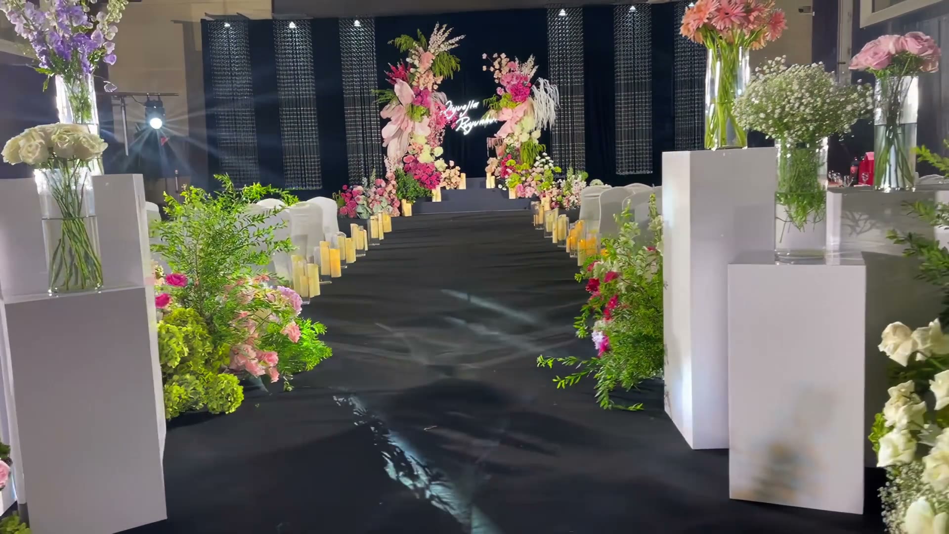 玫红色水晶韩式纸艺婚礼