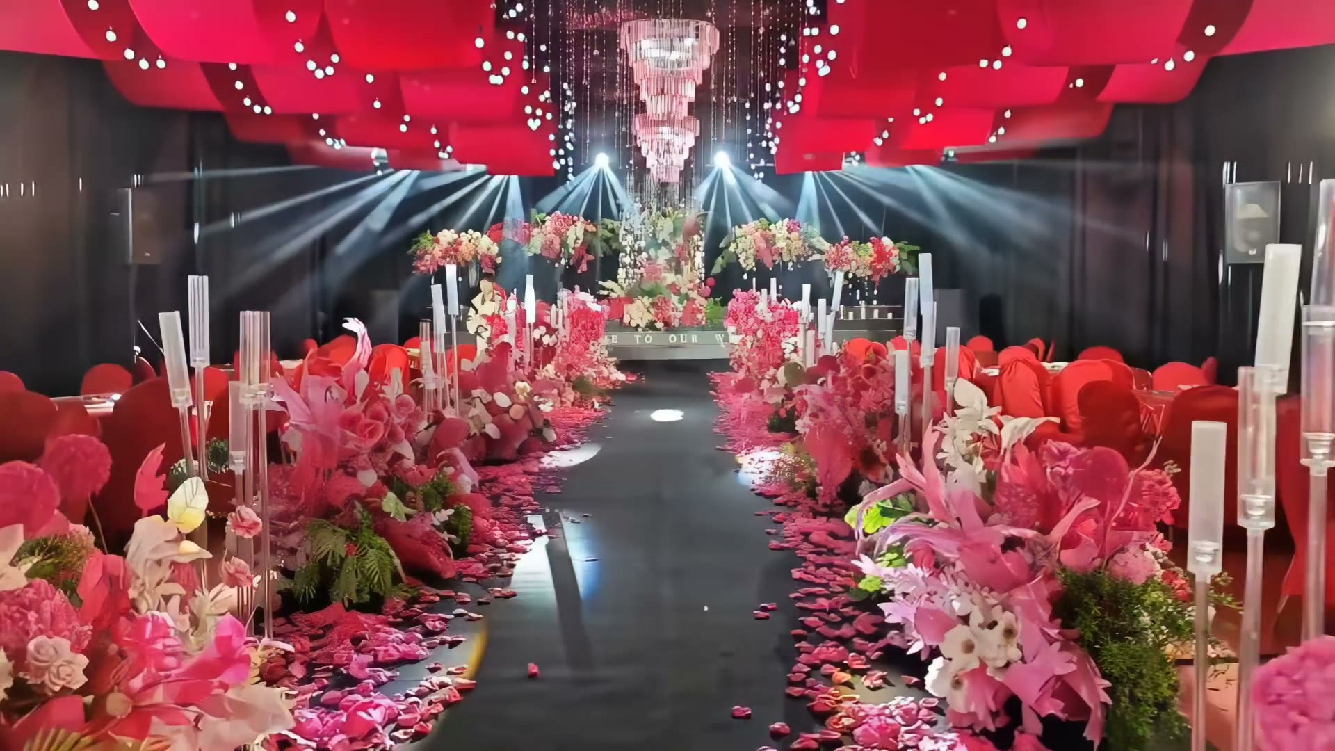 玫红色喜庆农村篷房婚礼