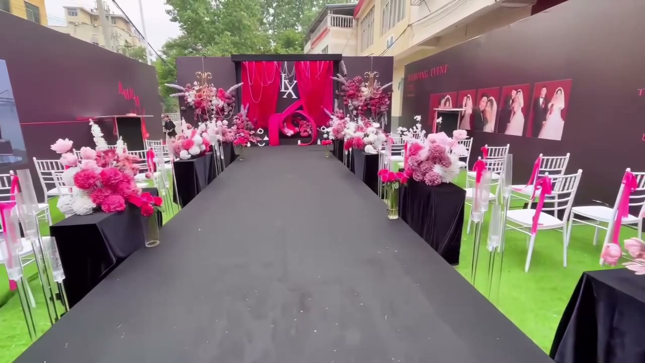 玫红色户外复古沉浸式庭院婚礼