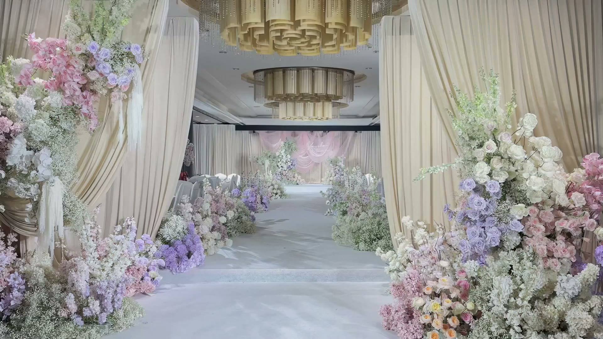 香槟粉韩式布幔梦幻婚礼